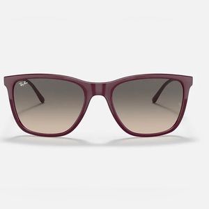 Women’s Ray Ban Sunglasses- NIB